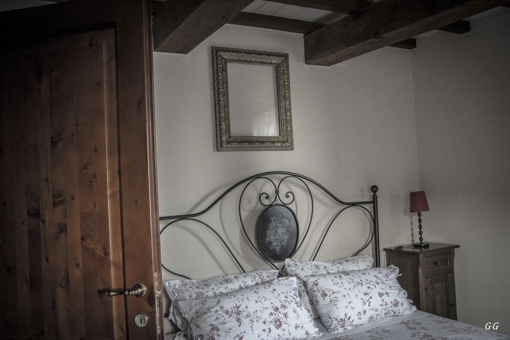 Villa Mons Major Relais Montemaggiore al Metauro Zimmer foto